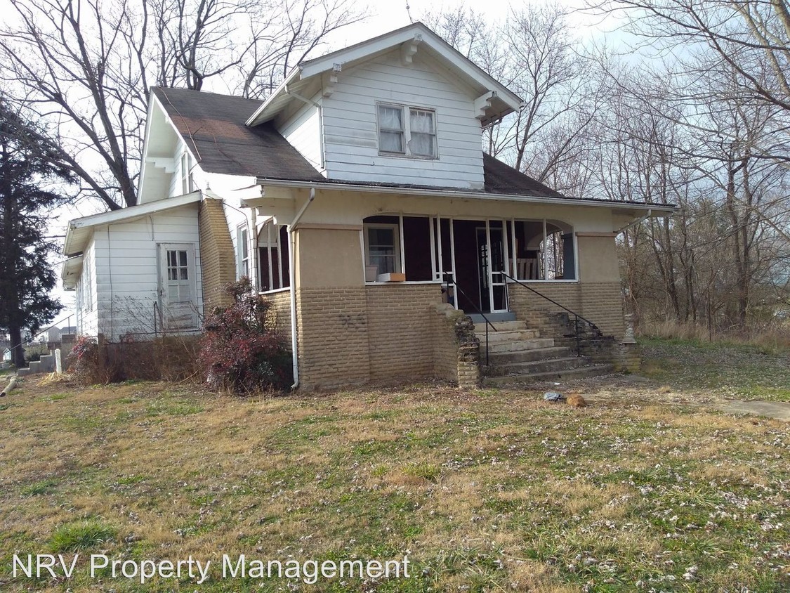 Foto principal - 5 br, 2 bath House - 3919 Riner Road