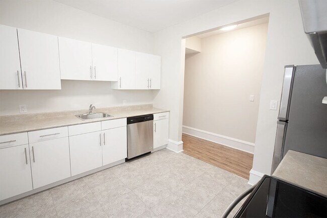 1BDR - Cuisine - 508 McMillan Apartment
