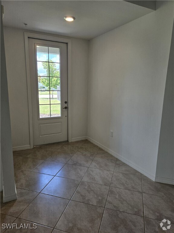 Building Photo - 6007 Ellerston Wy