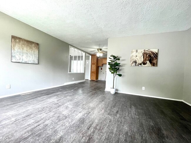 Building Photo - 110 N Tyrone Dr