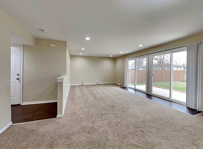 Building Photo - 569 Germaine Ln