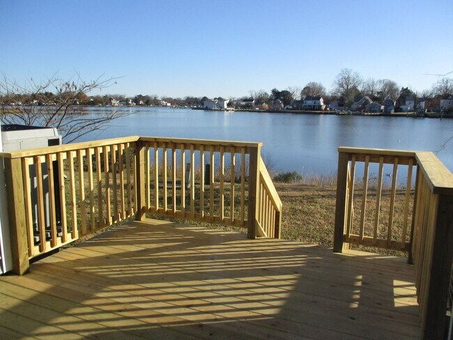 Building Photo - 152 Eberly Terrace  Hampton, VA 23669