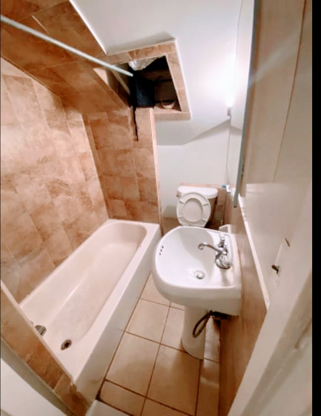 Bathroom - 196 Paterson Ave