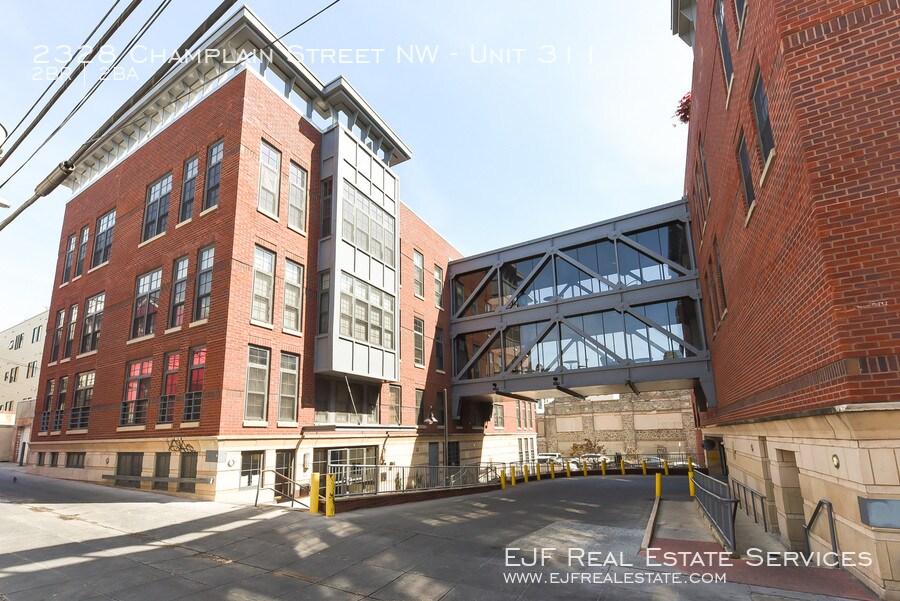 2328 Champlain St NW Unit 311, Washington, DC 20009 Room for Rent in