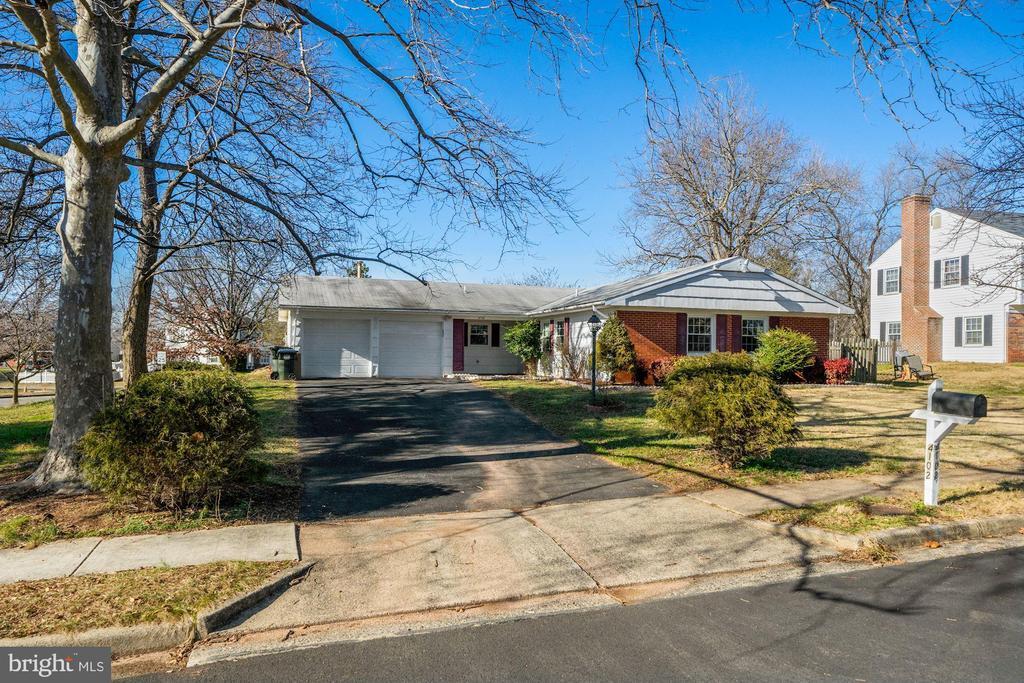4102 Plaza Ln, Fairfax, VA 22033 House Rental in Fairfax, VA