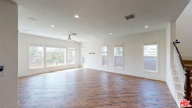 Building Photo - 12073 Carabela Ct
