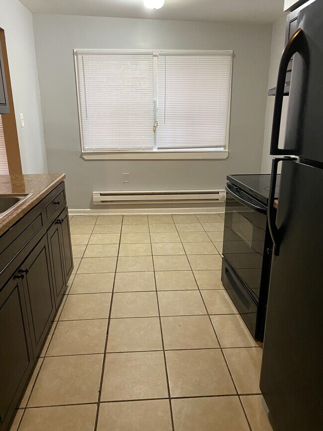 Foto del edificio - 8023 S Ellis Ave