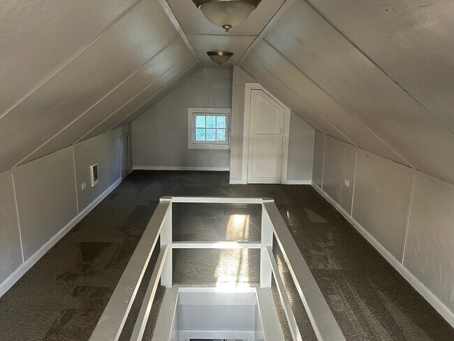 Foto del edificio - Cleveland East Side Single