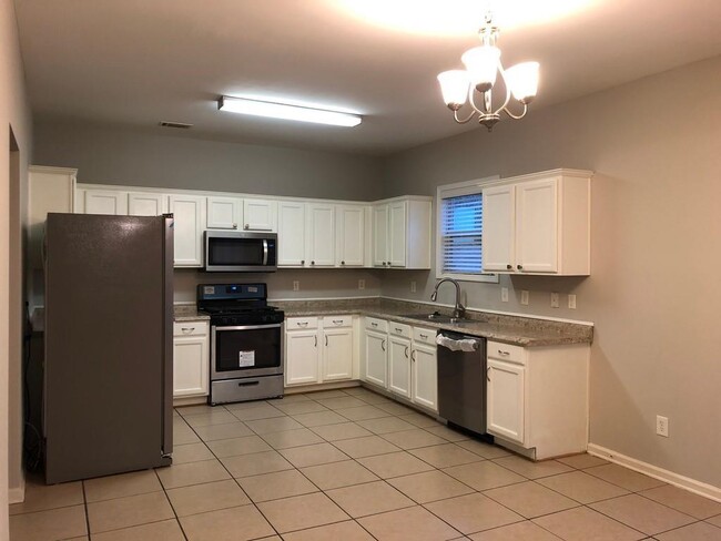 Foto del edificio - 2268 White Alder Dr NE