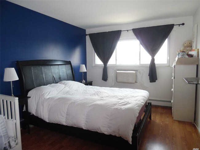 Foto del edificio - 153-35-153-82 82nd St