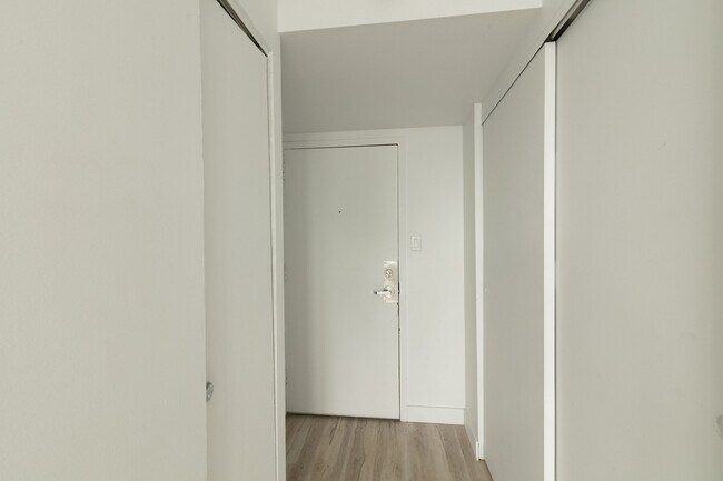 Photo du bâtiment - 1975 Maisonneuve Blvd W