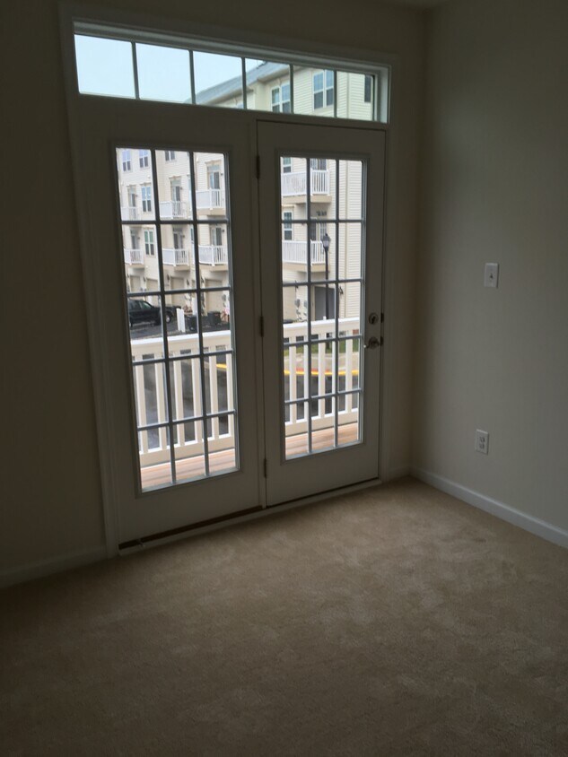 7578 Brunson Cir, Gainesville, VA 20155 Townhouse for Rent in