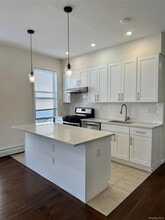 Building Photo - 31-17 81st St
