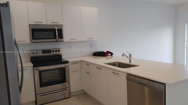 Foto del edificio - 2353 NW 122nd Ter