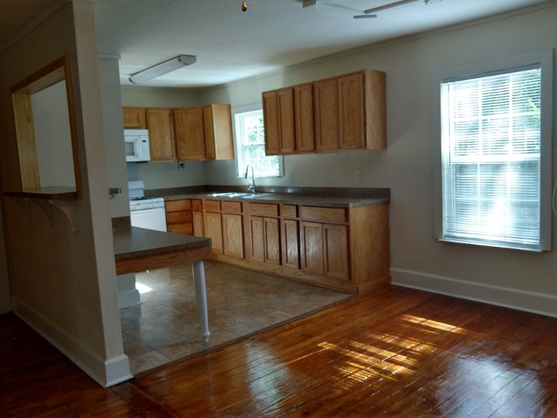 608 Price St Unit 2, Nacogdoches, TX 75961 Room for Rent in