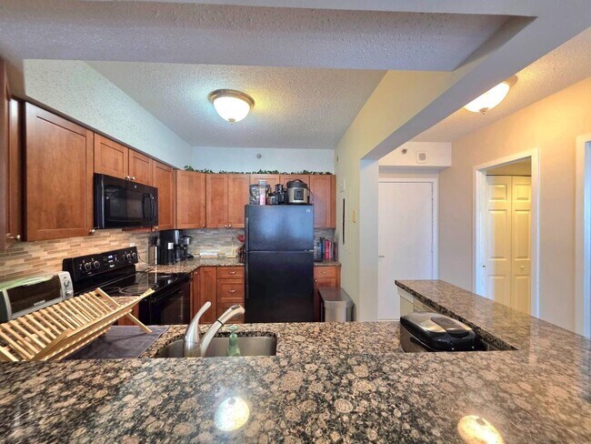 Foto del edificio - 5505 Seminary Rd