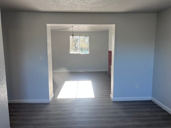 Living room - 2221 Leechburg Rd