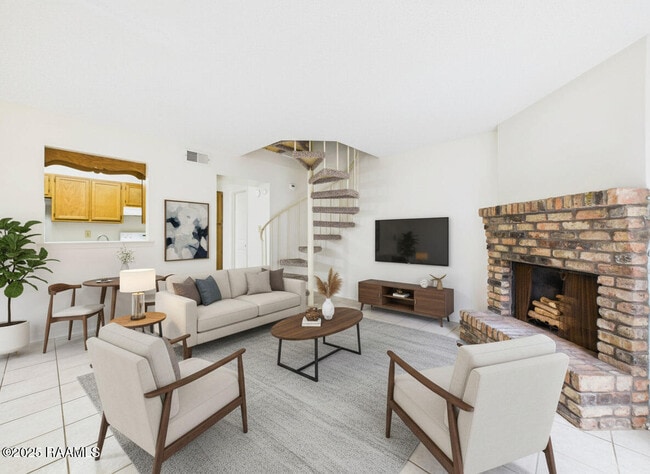 Building Photo - 108 Shekel Dr