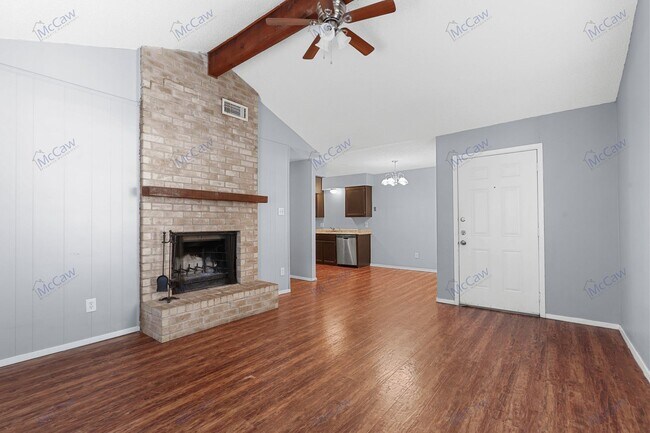 Foto del edificio - Cute 2/2 Duplex in Keller!