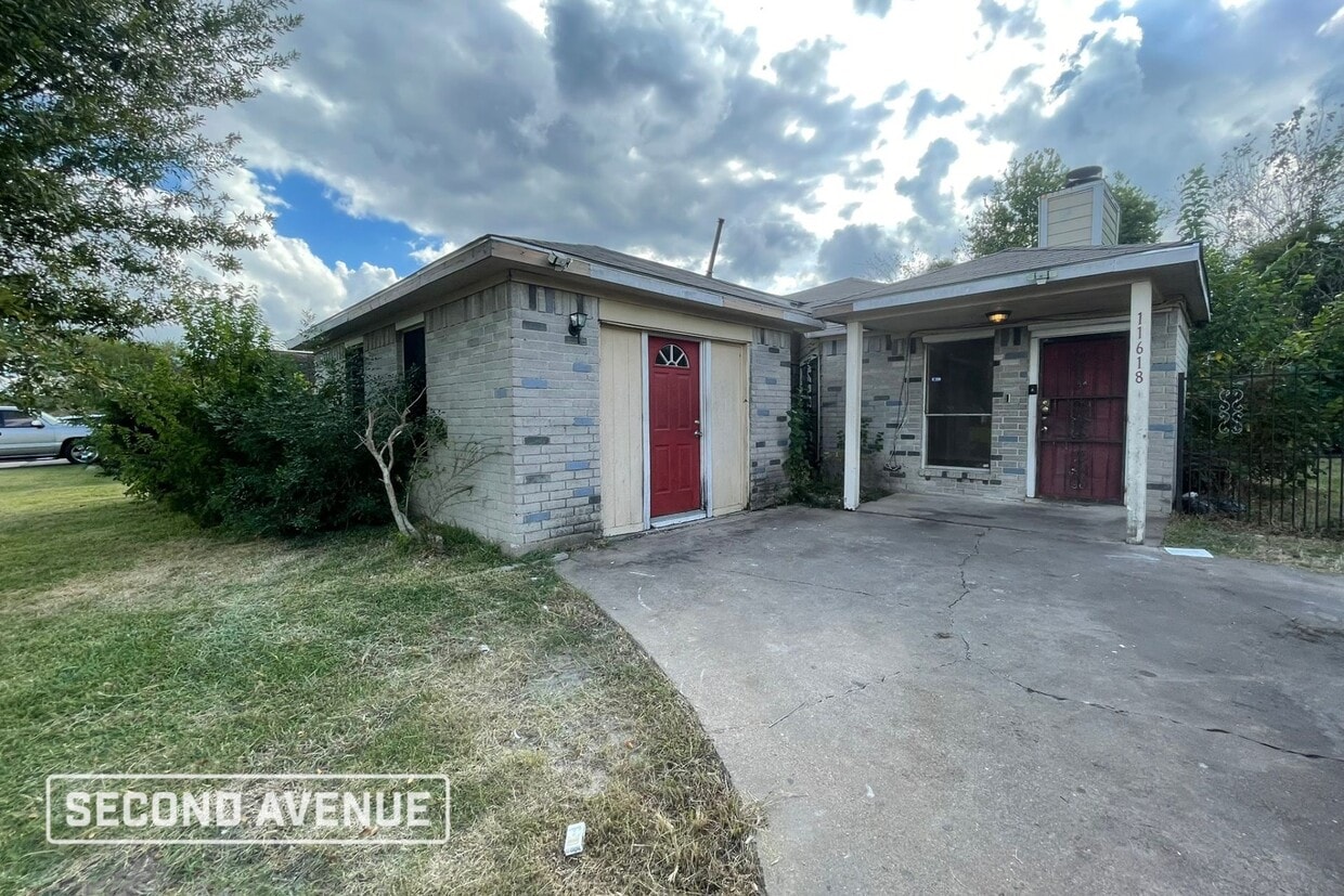 Primary Photo - 11618 Roandale Dr