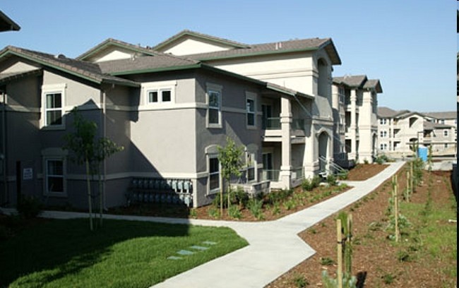 Foto del edificio - Arlington Creek Apartments