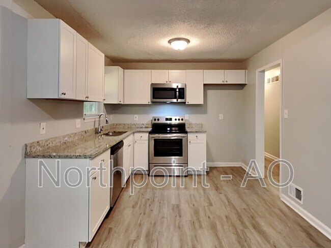 Building Photo - 8862 Raven Dr