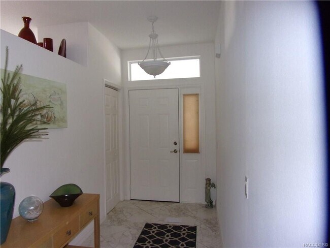 Building Photo - 3760 S Belgrave Dr