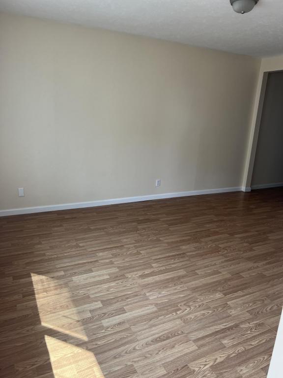 Foto del edificio - 1201 W Main St