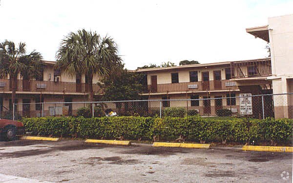 Foto del edificio - 819 NW 3rd St