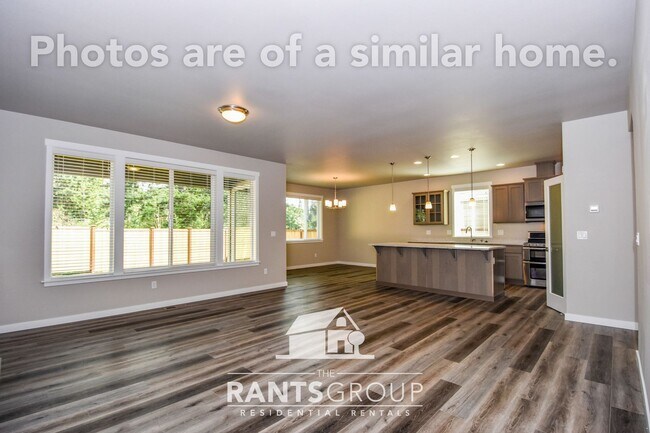 Foto del edificio - Beautiful New Home in Bradbury Subdivision! Easy I5 Access!