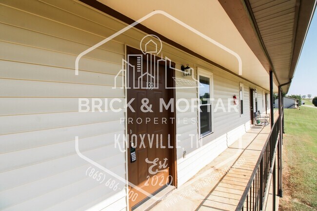 Building Photo - 133 Tallent Way