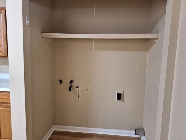 Foto del edificio - Ranch Style Rental in Oak Ridge 3bedroom/ ...