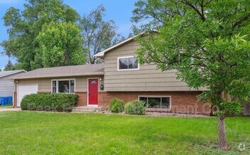 Building Photo - 1512 Brentwood Dr
