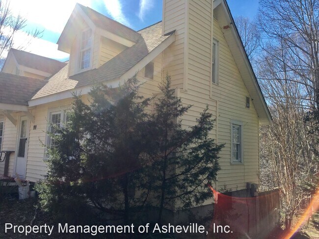 Building Photo - 3 br, 1.5 bath House - 99 Dale Street