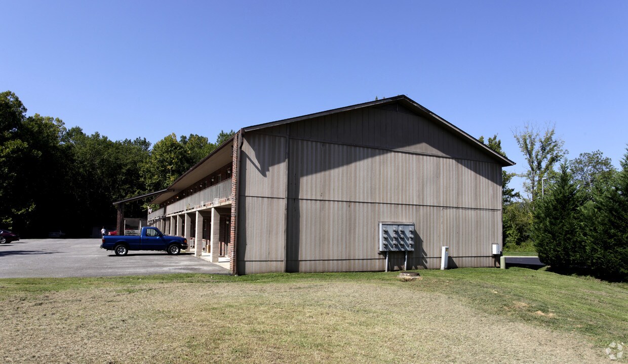 Building Photo - 106 Inn Ln