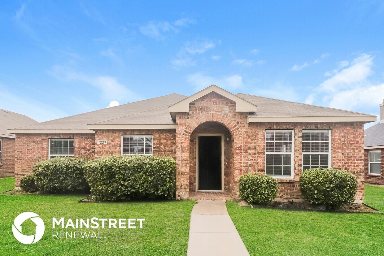 Foto principal - 1229 Spring Water Dr