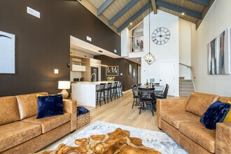 Building Photo - 1045 Allée de Verbier