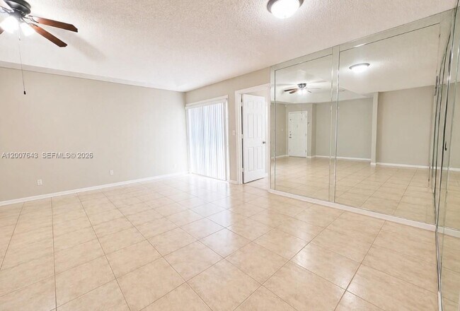 Foto del edificio - 9312 NW 54th St