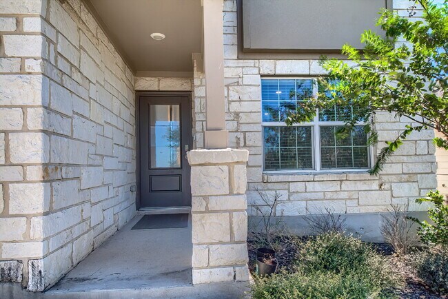 Photo - 5-BEDROOM HOME IN WESTPOINTE @ RIVERSTONE