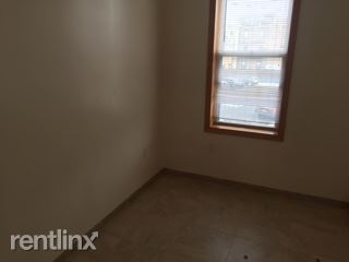 Building Photo - 3016 44th St
