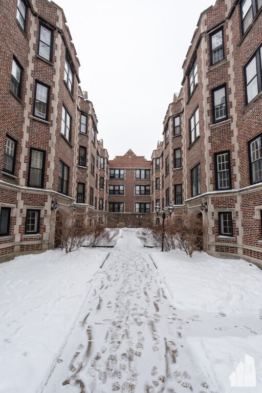 Foto principal - 584 Sheridan Sq