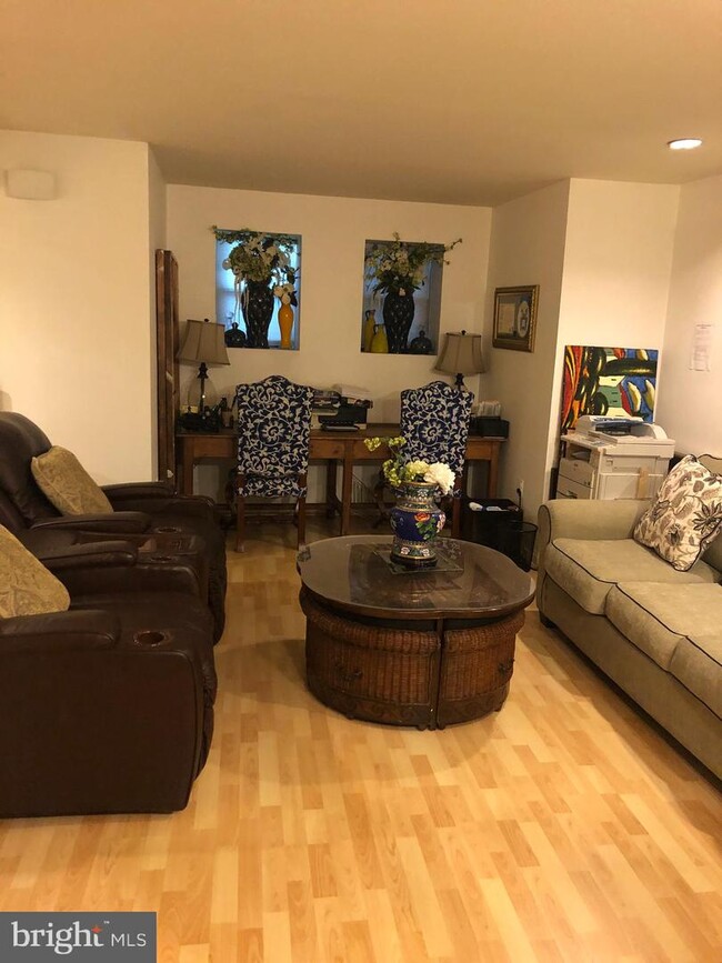 Foto del edificio - 2211 Washington Cir NW