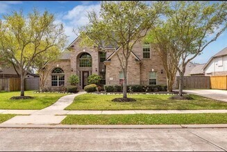 Building Photo - 2207 Bayou Cove Ln
