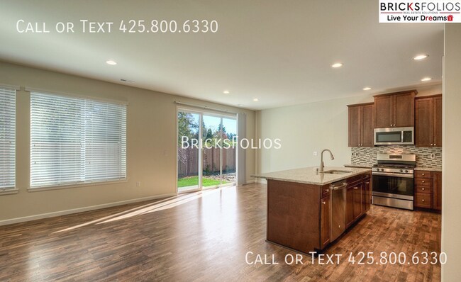 Foto del edificio - Your Puyallup Dream Home is Here – Open La...