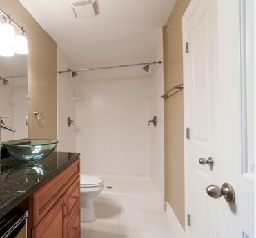 Building Photo - 1 bedroom in Kansas City KS 66103