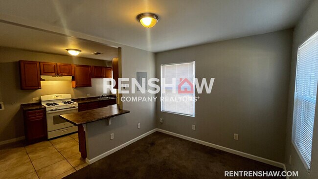 Foto del edificio - 2457 Hale Ave