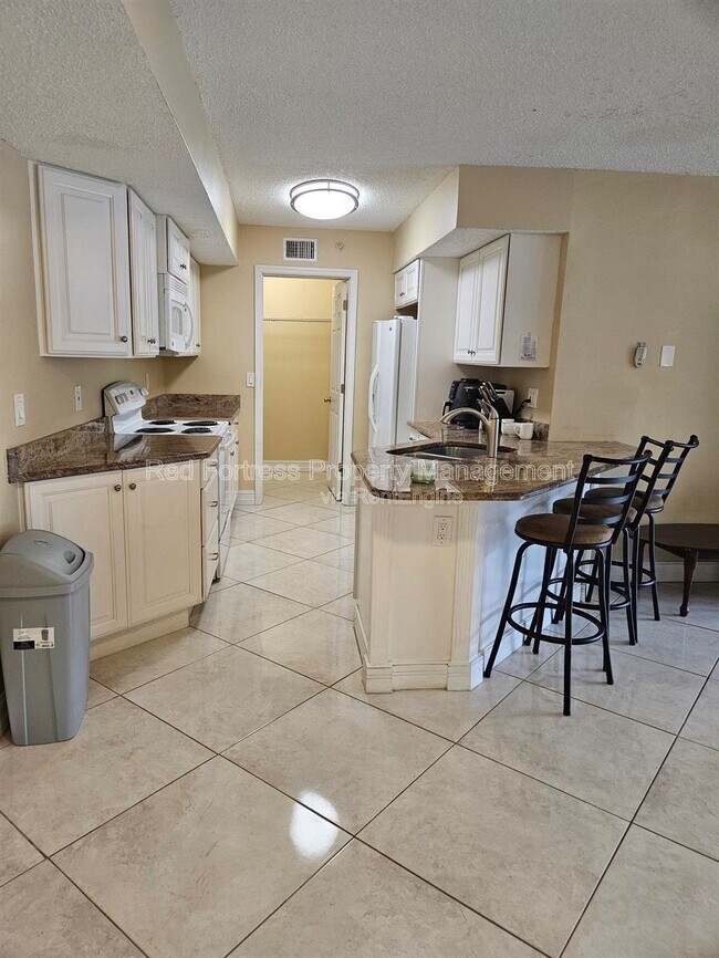 Foto del edificio - 13571 Eagle Ridge Dr