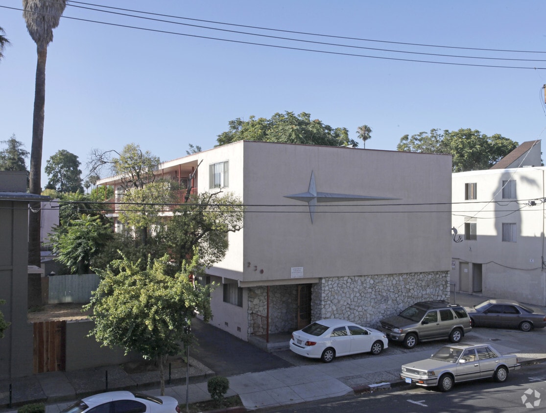 Primary Photo - Polaris Apartments