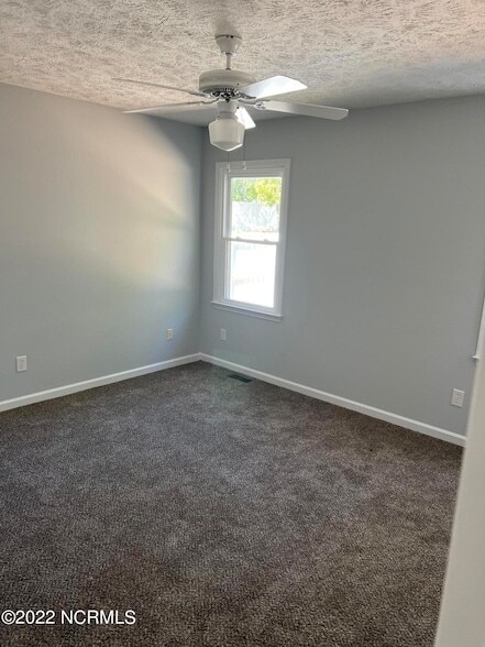 Building Photo - 3550 Lubbock Dr