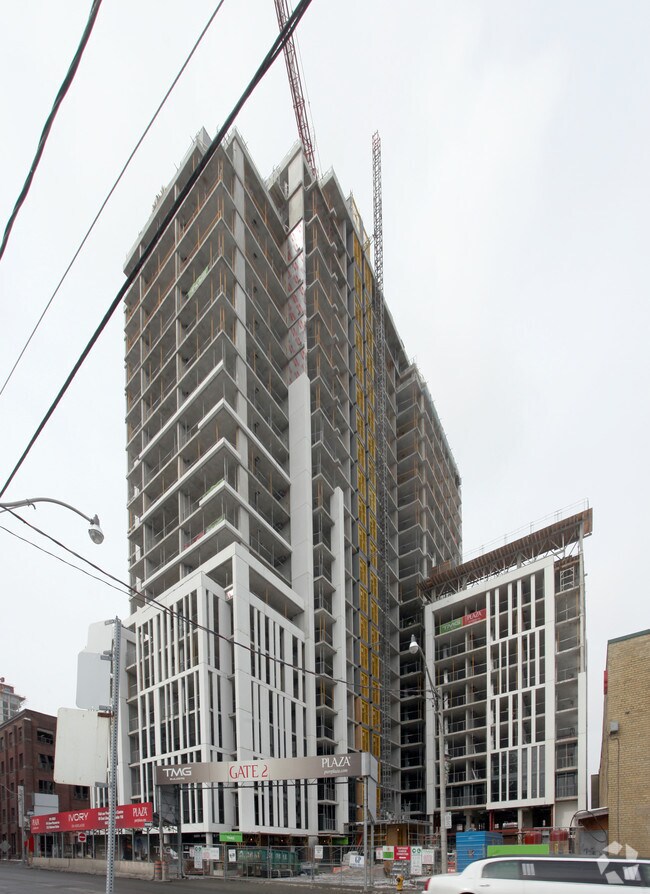 Building Photo - Ivory on Adelaide